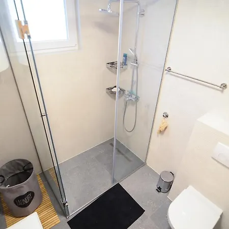 Sunset Square Apartment